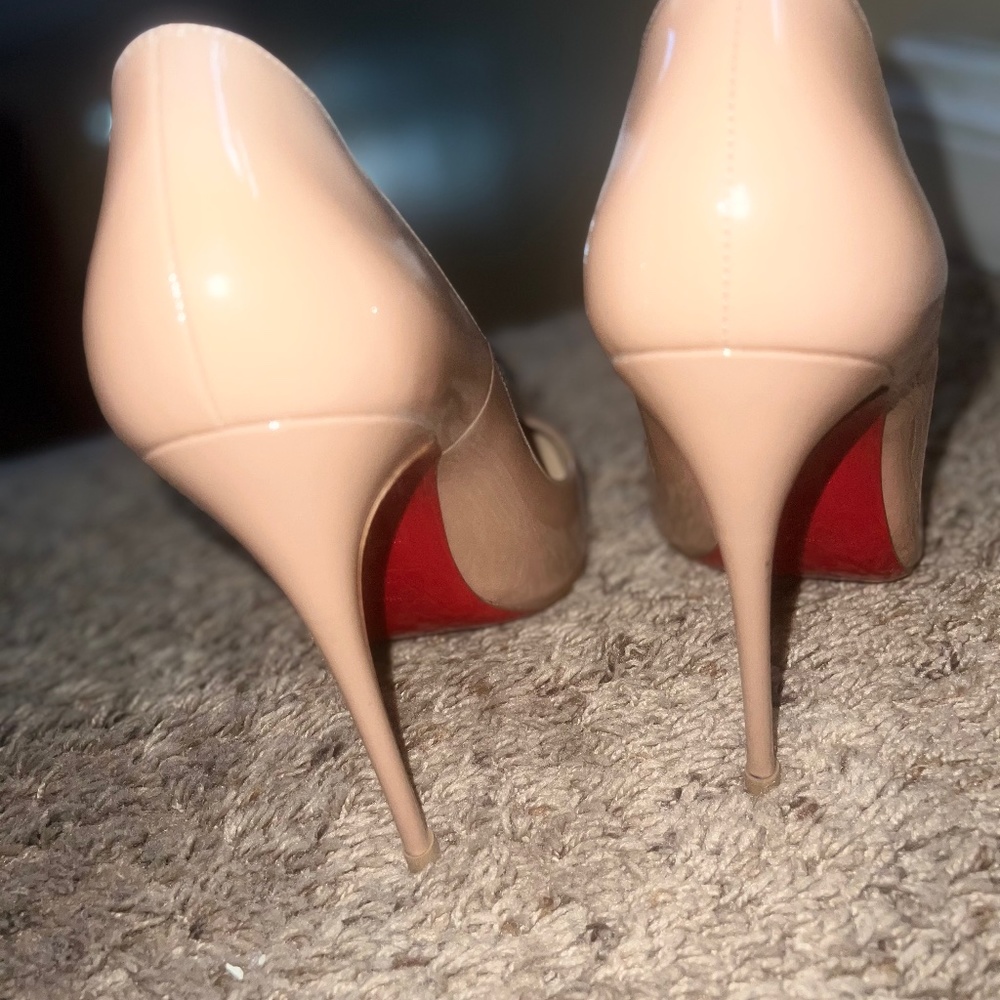So Kate nude heels